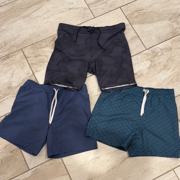 THREE Men's Swim Shorts - Picture 2 of 5